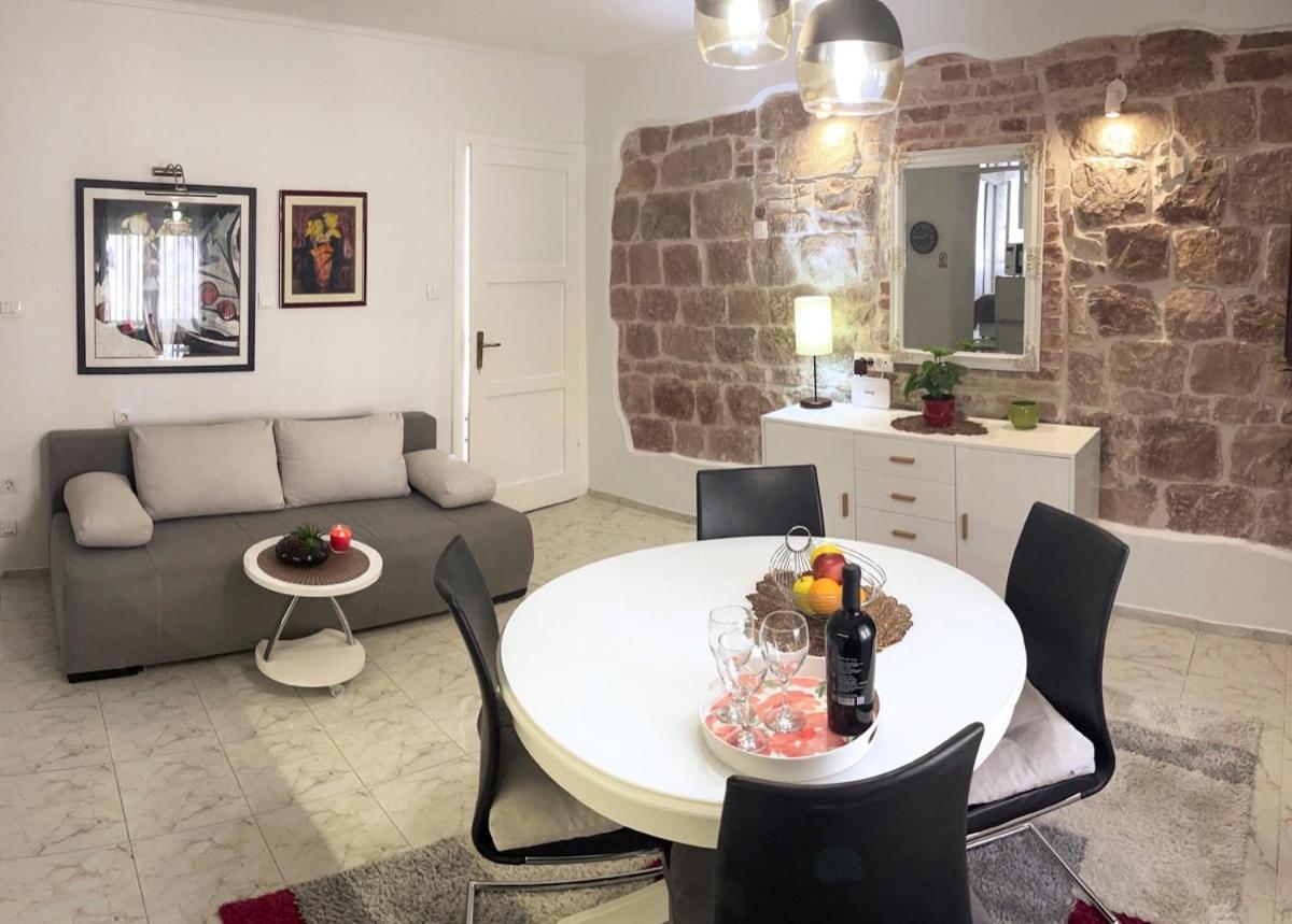 Apartment Vitturina Kaštela 外观 照片